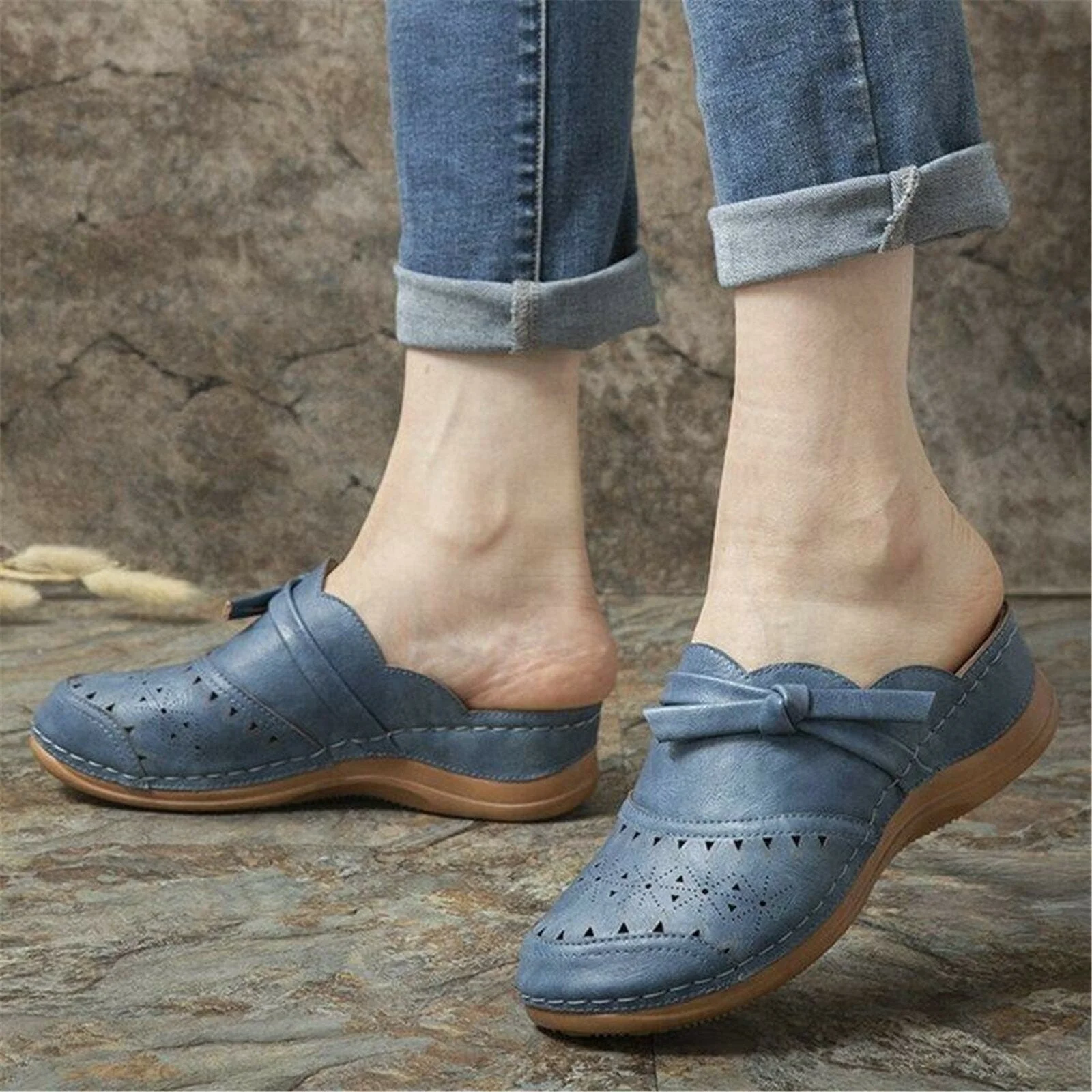 COMFORTABLE ORTHOPEDIC WOMEN´S SLIPPERS - Image 4