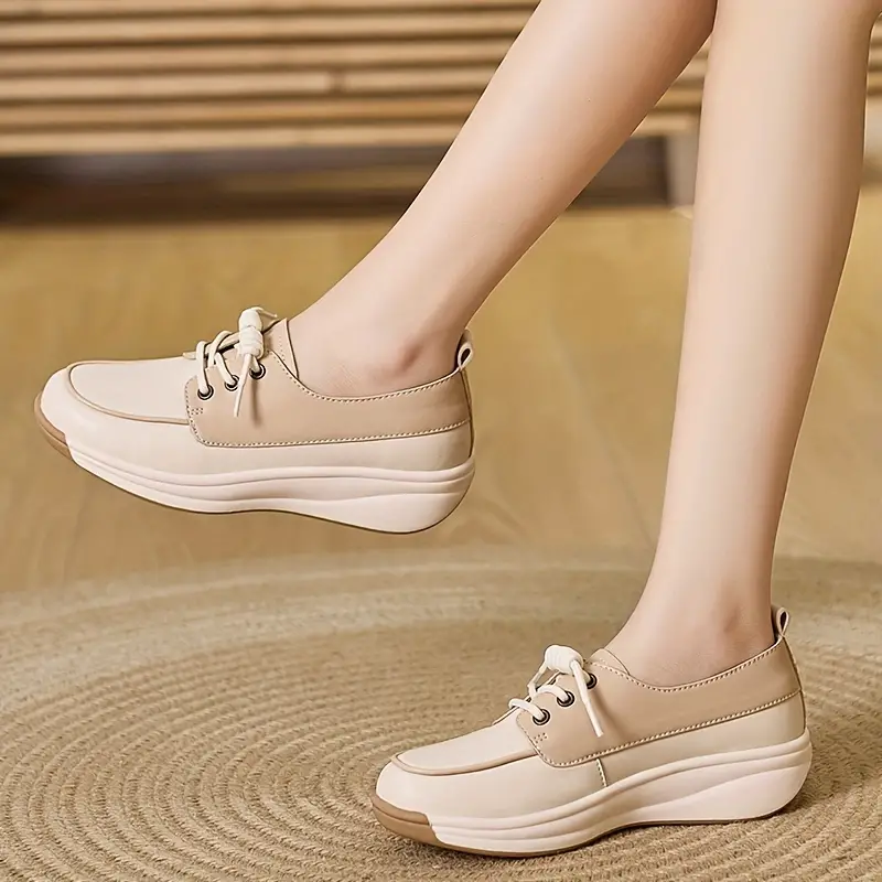DIVACOMFORT™ LIGHTWEIGHT SNEAKERS WITH SOFT SOLE - Image 6