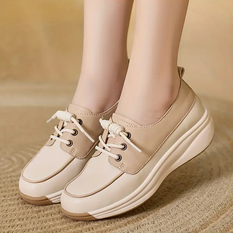 DIVACOMFORT™ LIGHTWEIGHT SNEAKERS WITH SOFT SOLE - Image 8