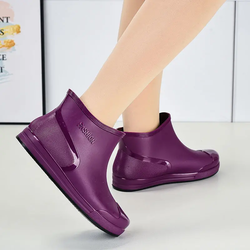 WOMEN'S FASHION WATERPROOF NON SLIP RAIN BOOTS - Image 9